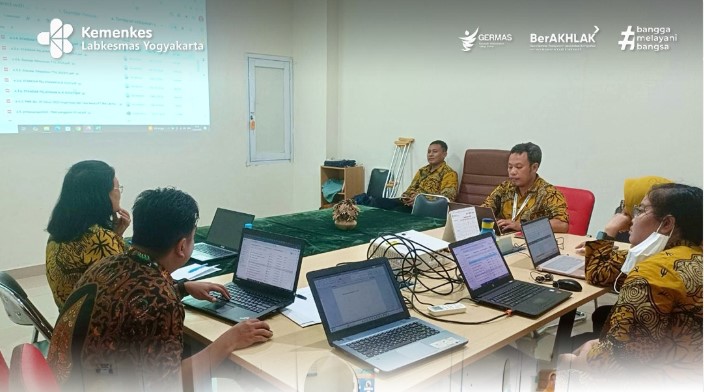 Tim SKI BB Labkesmas Yogyakarta melaksanakan Penilaian Mandiri menuju WBBM